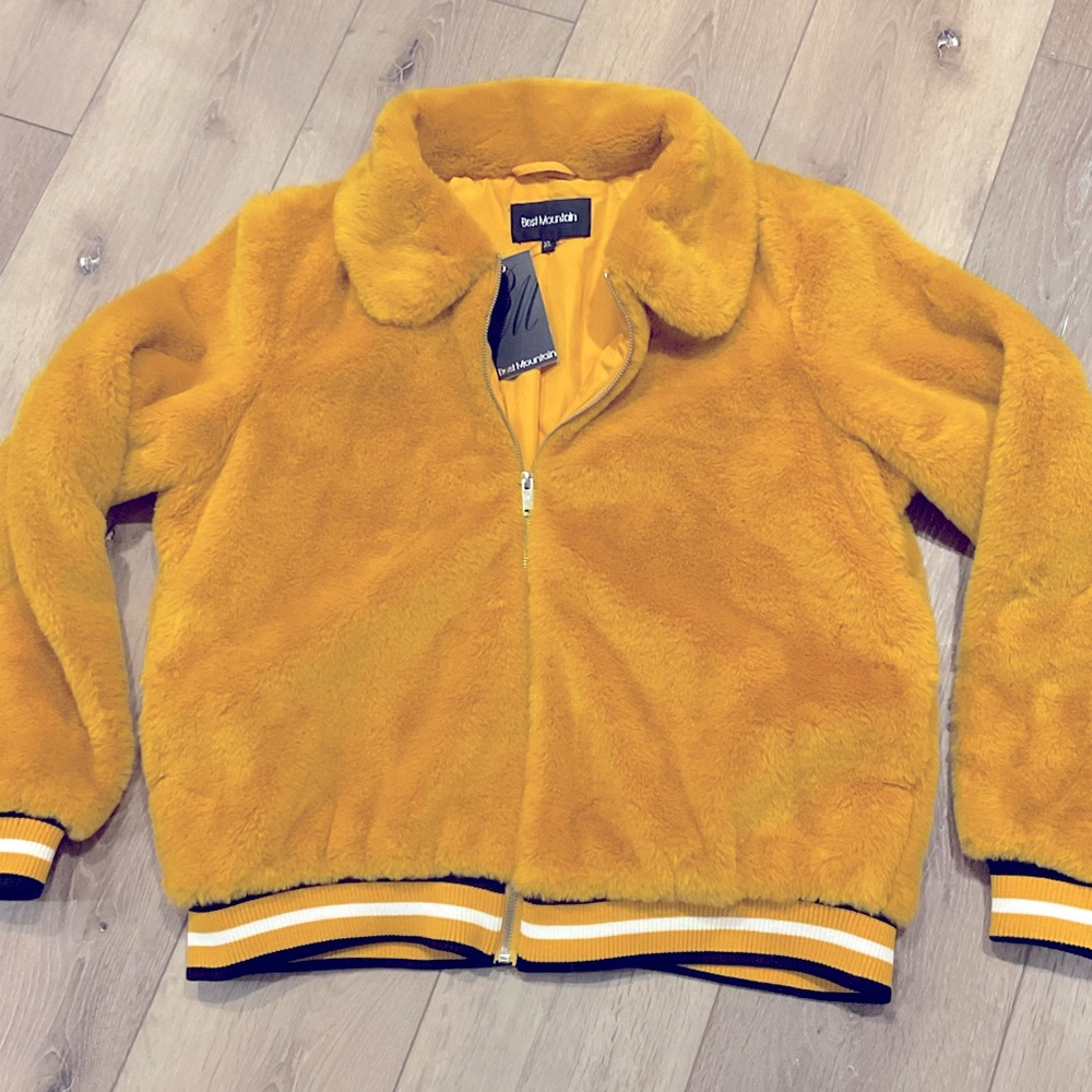 🆕 Best Mountain So Cozy Jacket, Mustard, size XL, NWT